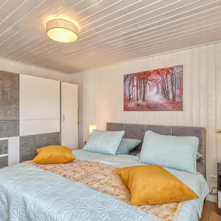 Holiday home Cozy In With Wifi *
