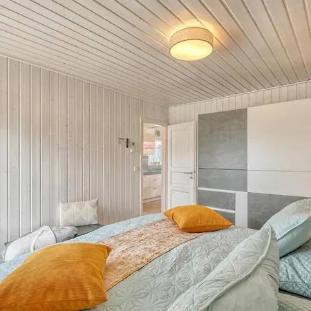 Cozy In With Wifi Holiday home